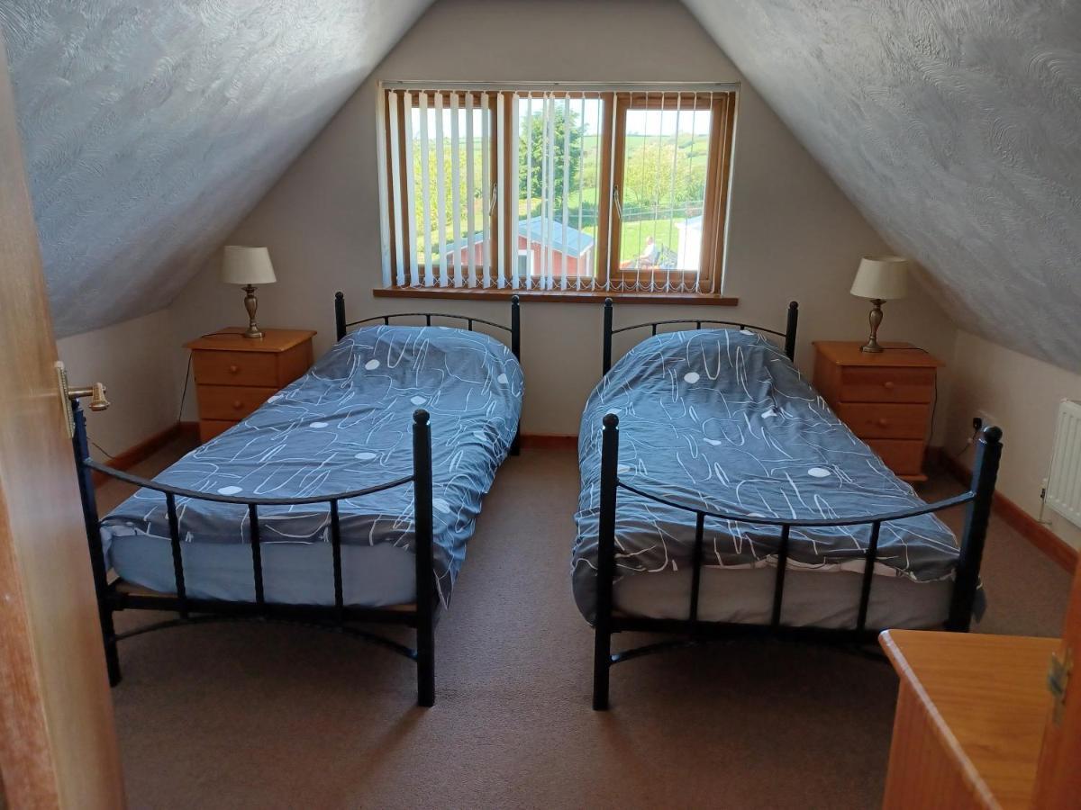 Dunroaming Cottage Pendine Esterno foto